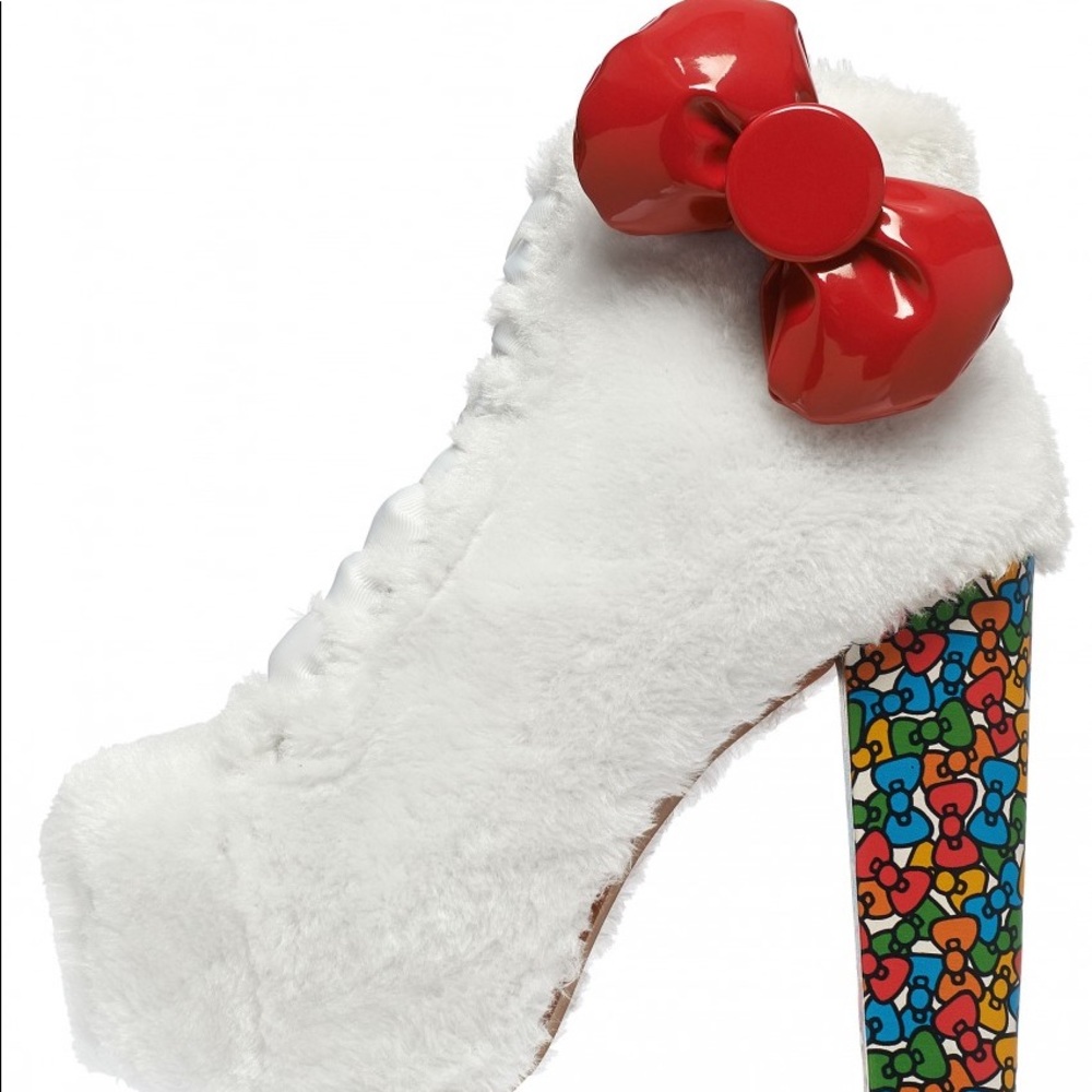 ISO Jeffrey Campbell x Hello kitty litas